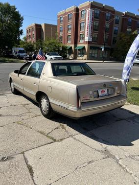 1998 Cadillac DeVille Base