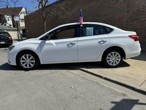 White 2017 Nissan Sentra SV