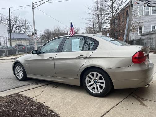 Biege 2007 BMW 328 328i