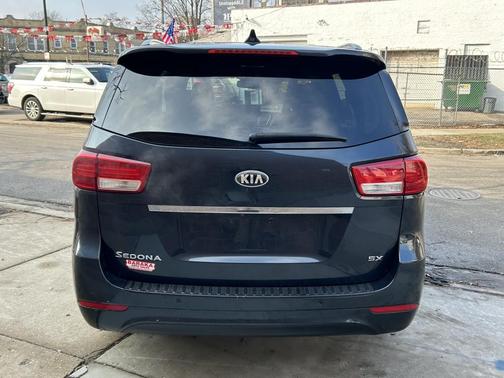 2016 Kia Sedona SX
