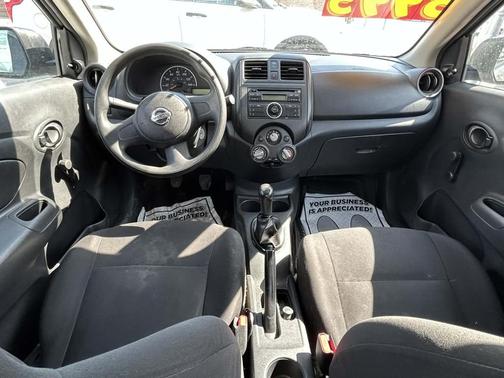 2013 Nissan Versa 1.6 S