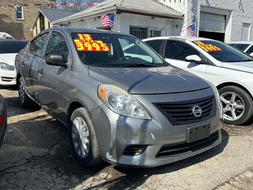 2013 Nissan Versa 1.6 S