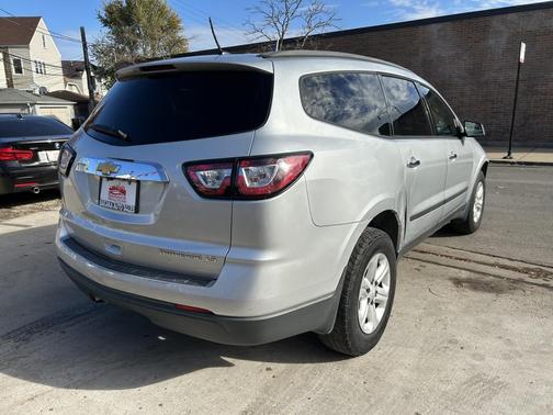 2014 Chevrolet Traverse LS