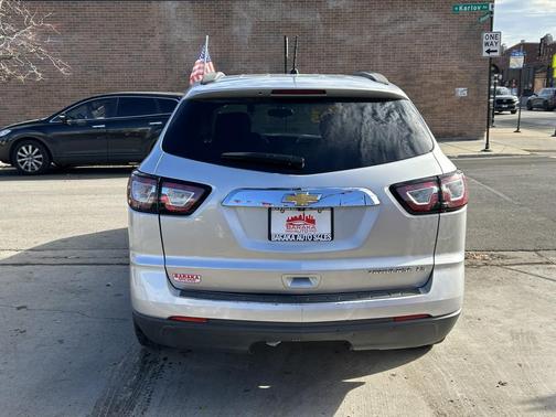 2014 Chevrolet Traverse LS