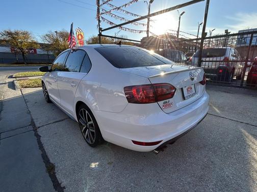 2013 Volkswagen Jetta GLI Autobahn