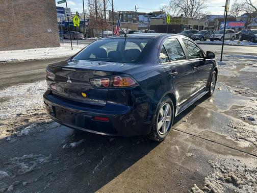2013 Mitsubishi Lancer SE