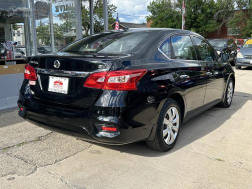Super Black 2017 Nissan Sentra SV