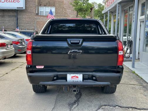 Black 2009 Chevrolet Avalanche 1500 LT