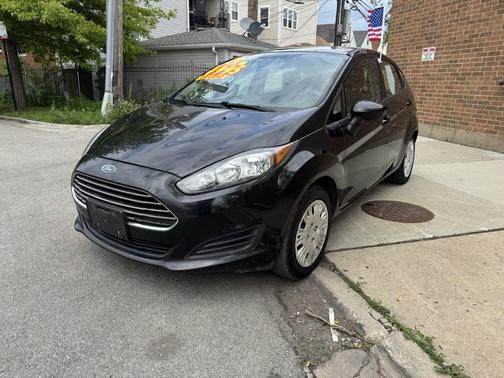 Tuxedo Black Metallic 2014 Ford Fiesta S