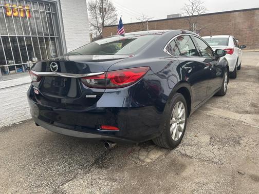 2016 Mazda Mazda6 i Sport