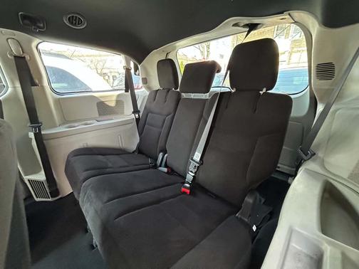 Billet Silver Metallic Clearcoat 2014 Dodge Grand Caravan AVP/SE