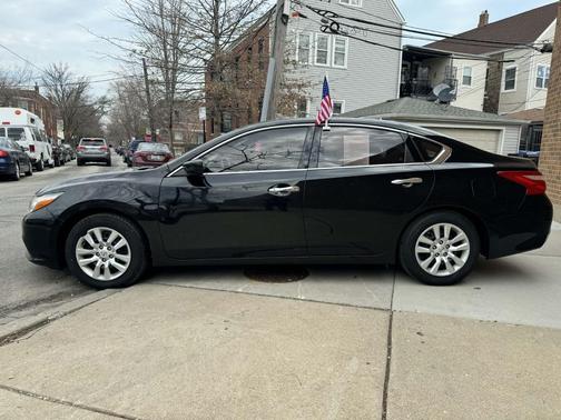Super Black 2017 Nissan Altima 2.5 S
