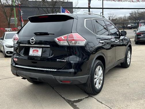 2015 Nissan Rogue SV