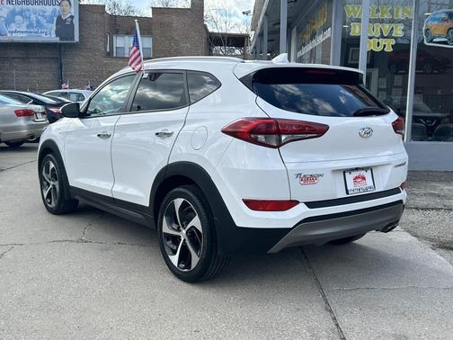 2016 Hyundai TUCSON Limited