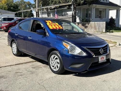Deep Blue Pearl 2019 Nissan Versa 1.6 SV