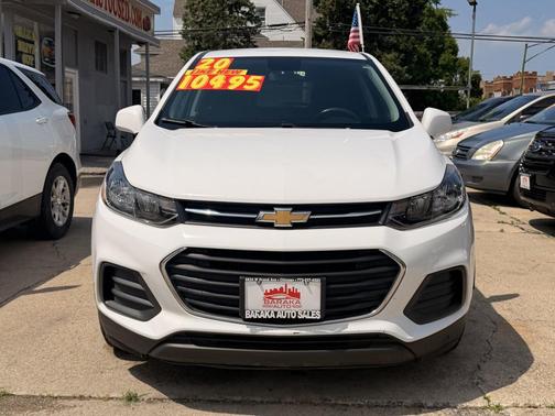 Summit White 2020 Chevrolet Trax LS