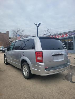 2009 Chrysler Town & Country Touring