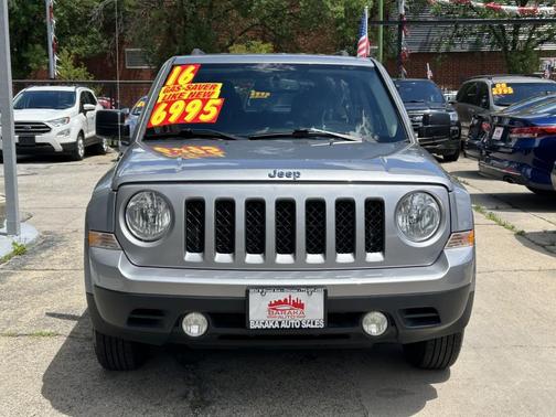 Billet Silver Metallic Clearcoat 2016 Jeep Patriot Sport