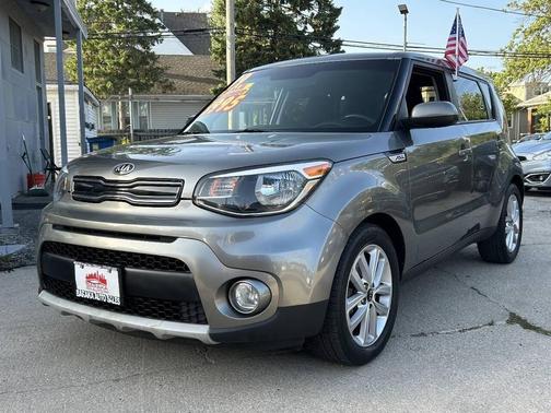 Titanium Gray 2019 Kia Soul +