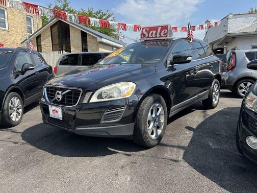 Black Sapphire Metallic 2013 Volvo XC60 3.2 Premier