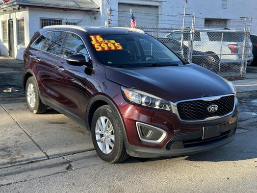 2016 Kia Sorento LX