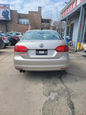 2014 Volkswagen Jetta Auto SE