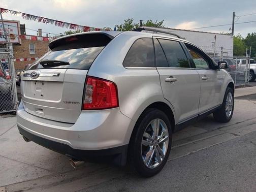 Ingot Silver Metallic 2013 Ford Edge Limited