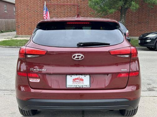 Gemstone Red 2019 Hyundai TUCSON SE
