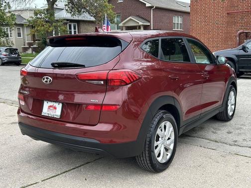 Gemstone Red 2019 Hyundai TUCSON SE