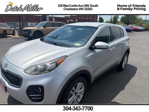 Sparkling Silver 2018 Kia Sportage LX
