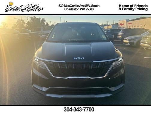 2024 Kia Carnival LX