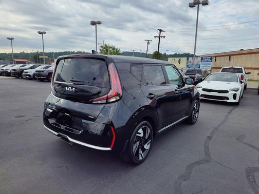 2023 Kia Soul GT-Line