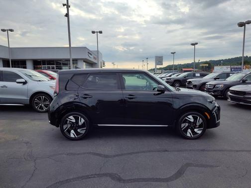 2023 Kia Soul GT-Line