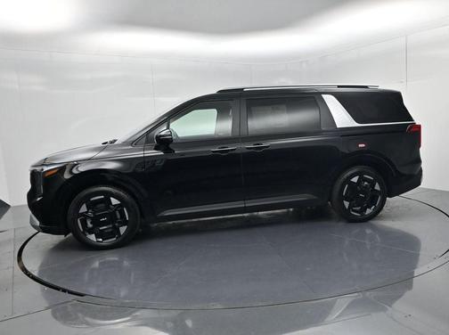 Aurora Black Pearl 2026 Kia Carnival EX