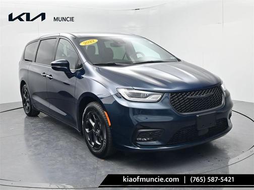 2022 Chrysler Pacifica Hybrid Limited
