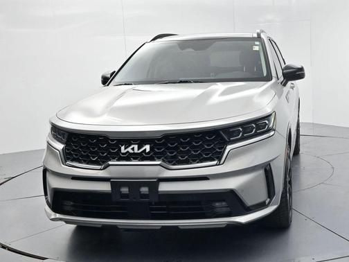 Gray 2022 Kia Sorento X-Line EX