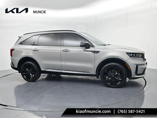 Gray 2022 Kia Sorento X-Line EX