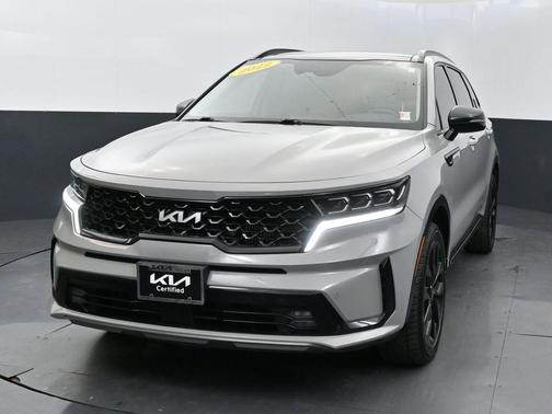 Gray 2022 Kia Sorento X-Line EX