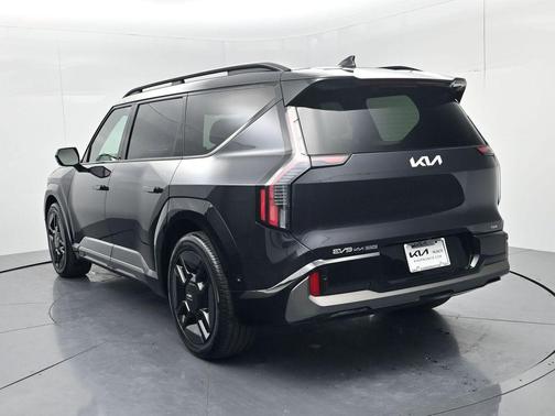 Metal 2026 Kia EV9 GT-Line