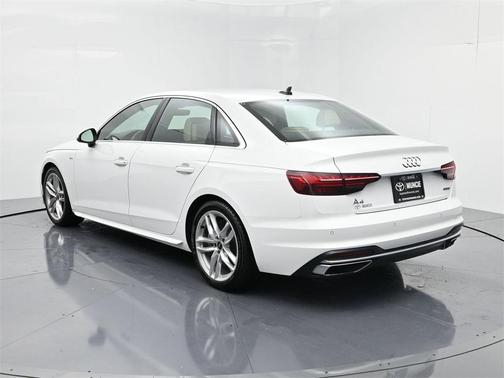 2023 Audi A4 45 S line Premium Plus