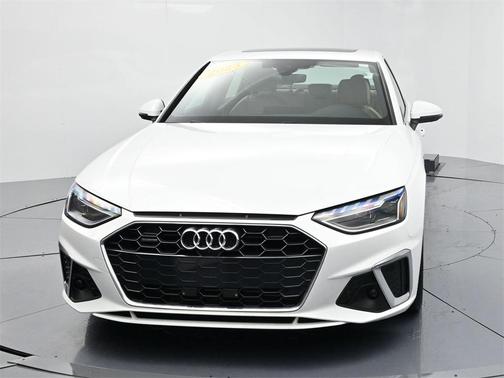 2023 Audi A4 45 S line Premium Plus