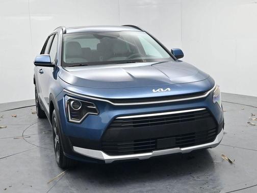 2026 Kia Niro EX