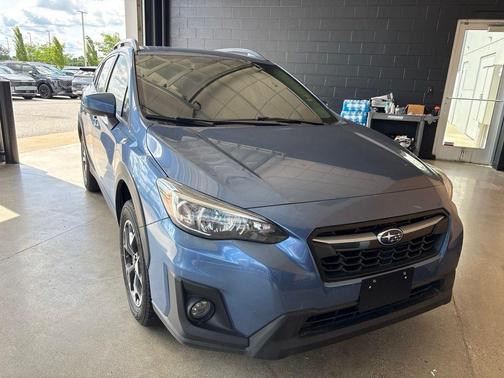 Quartz Blue Pearl 2019 Subaru Crosstrek 2.0i Premium