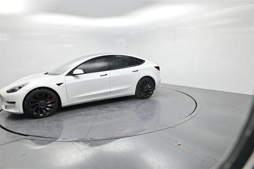 2023 Tesla Model 3 Performance