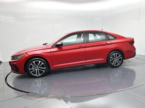 Kings Red Metallic 2025 Volkswagen Jetta 1.5T Sport