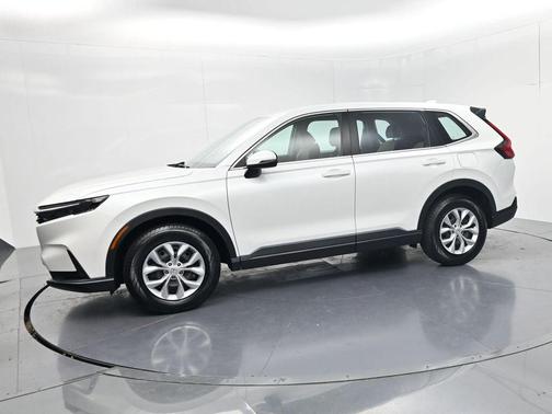 White 2023 Honda CR-V LX