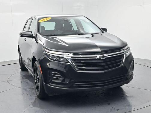 Mosaic Black Metallic 2023 Chevrolet Equinox LS