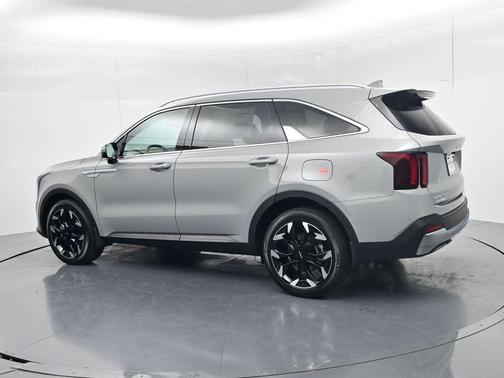 Wolf Gray 2026 Kia Sorento EX