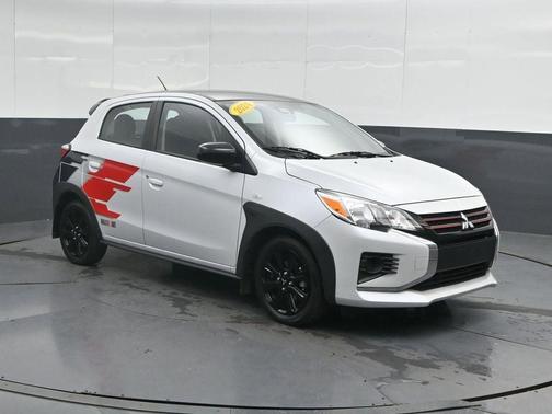 White 2024 Mitsubishi Mirage SE