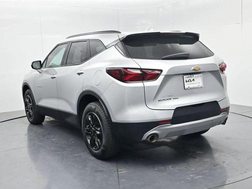 Silver Ice Metallic 2022 Chevrolet Blazer 2LT